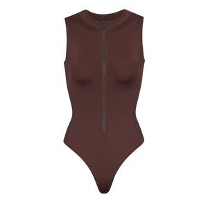 NWT SKIMS Zip Front Sleeveless One piece Swimsuit Cocoa - Size Medium